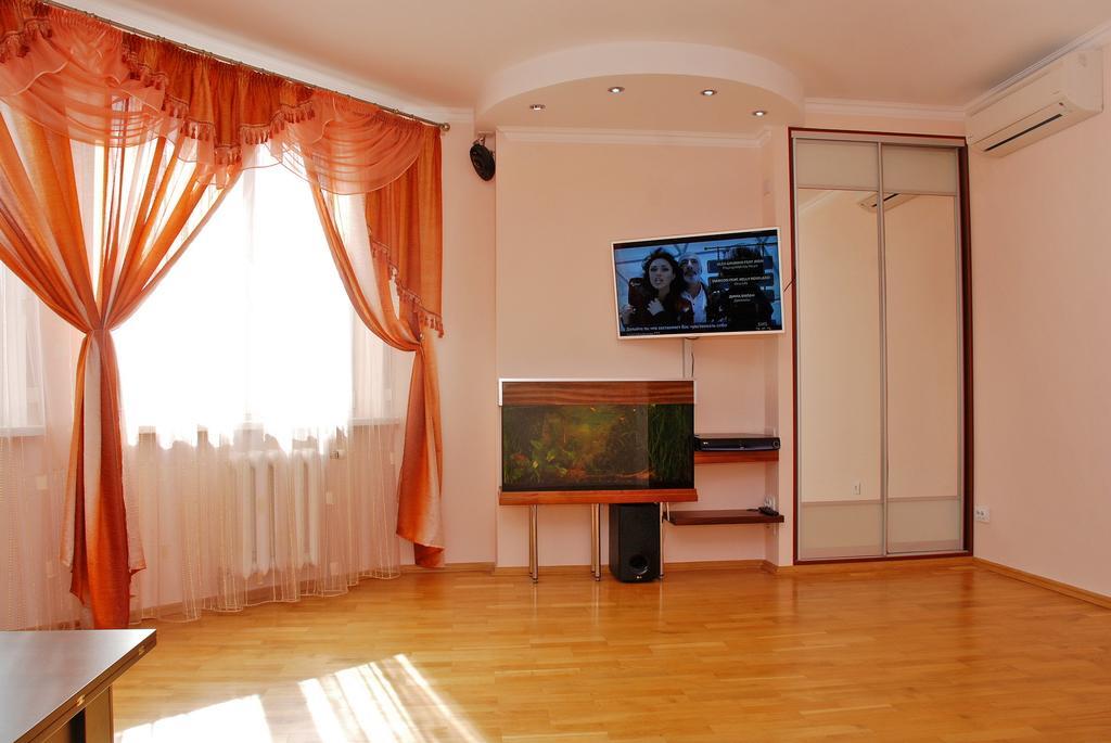Kiev Pozniaky Apartment Quarto foto
